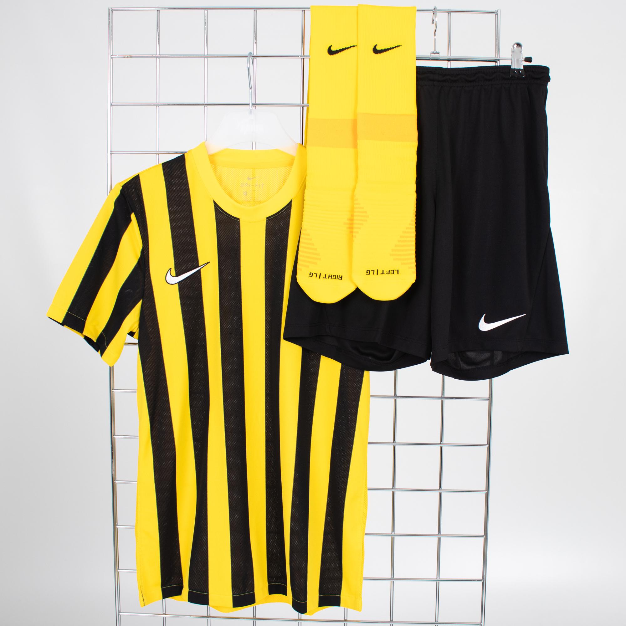 Nike Team Football 2021: Match Kit