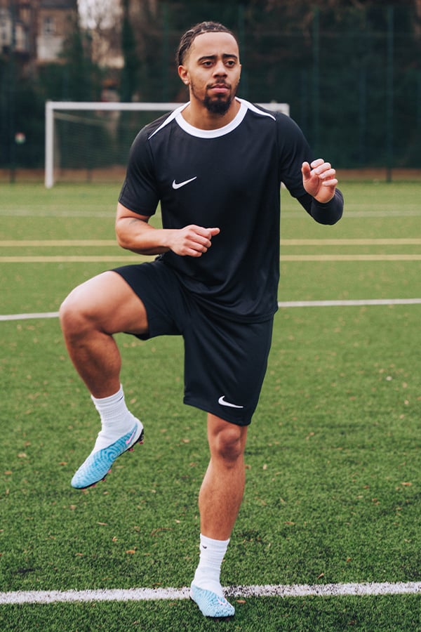 Nike | Match & Training Wear, Equipment, Accessories