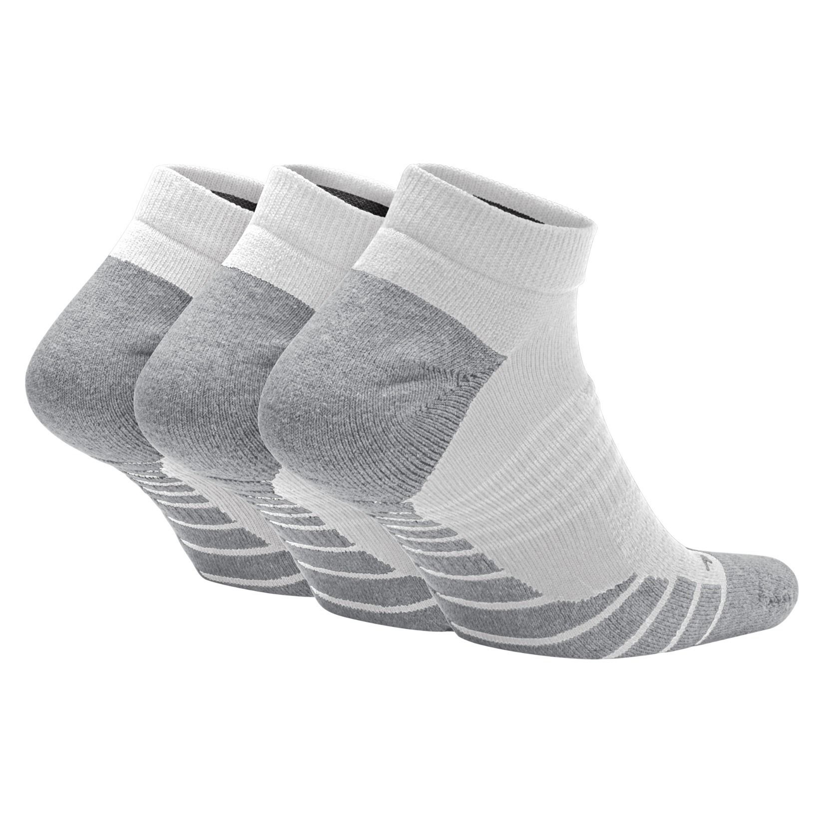 Nike Everyday Max Cushioned Training No-Show Socks (3 Pairs) - Kitlocker.com