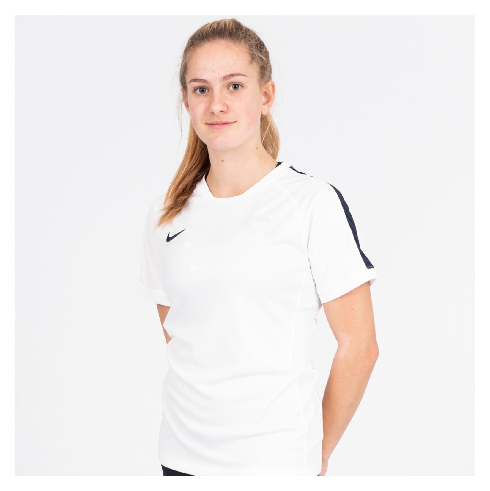 Nike Womens SS Training Tee