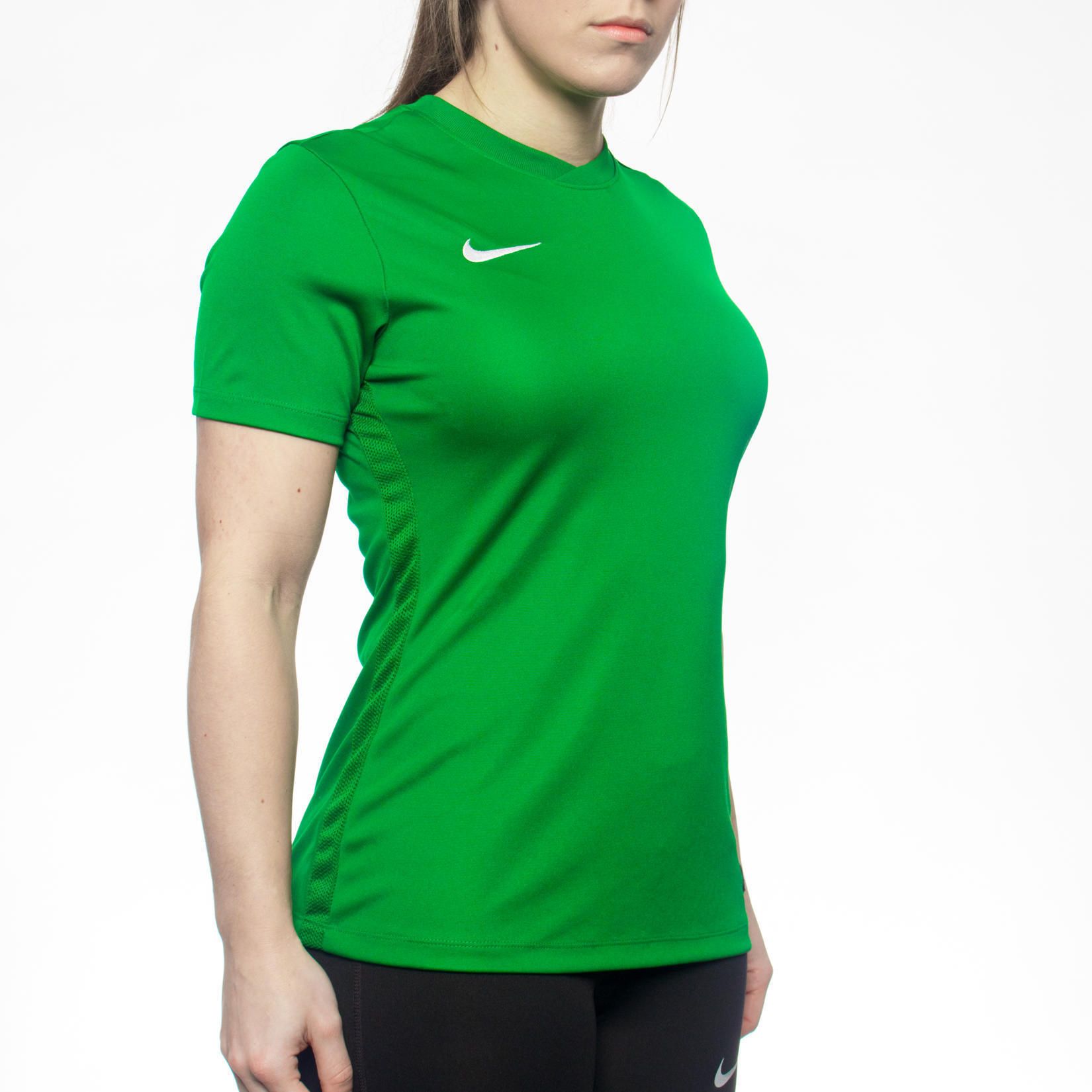 green nike shirt women's